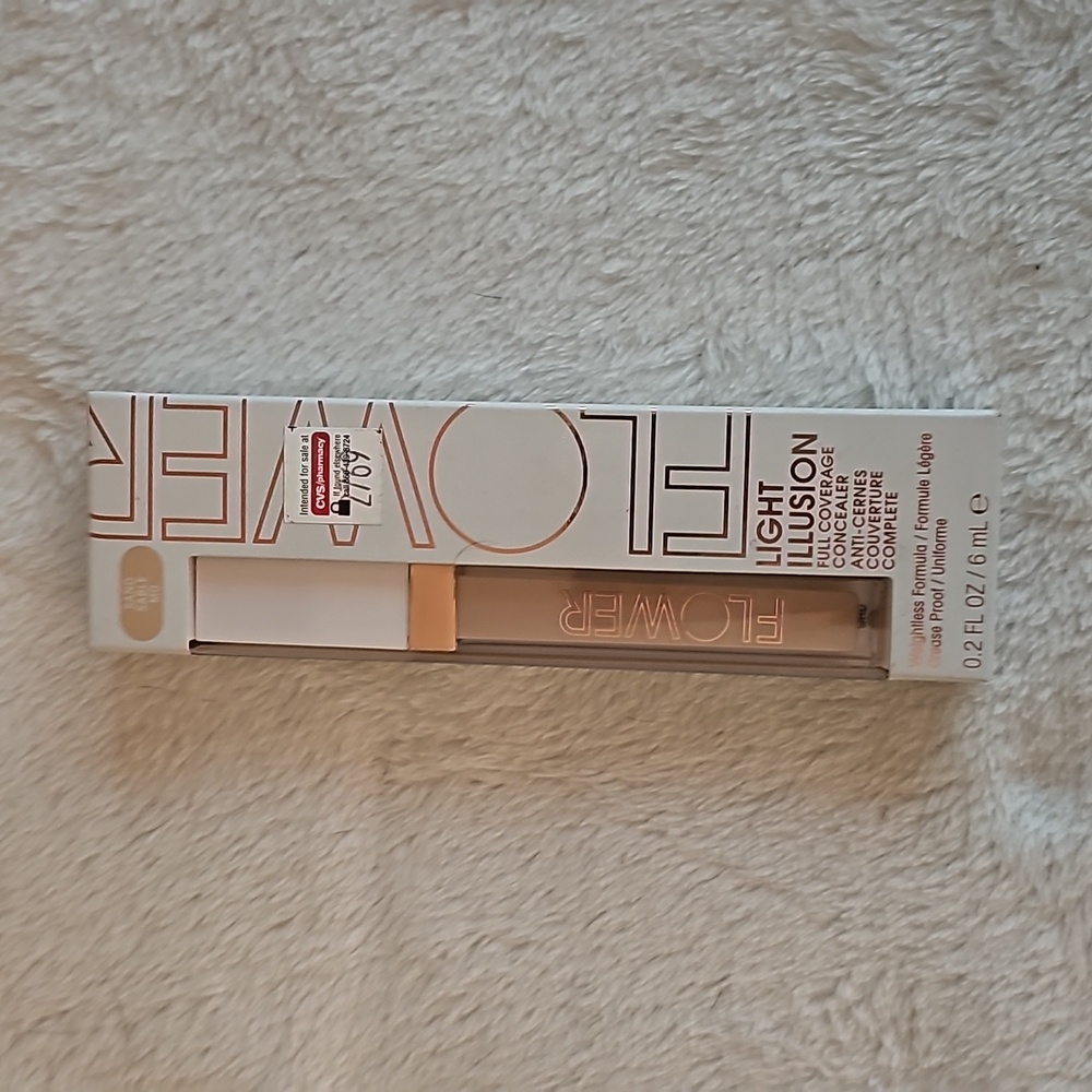 Flower concealer
